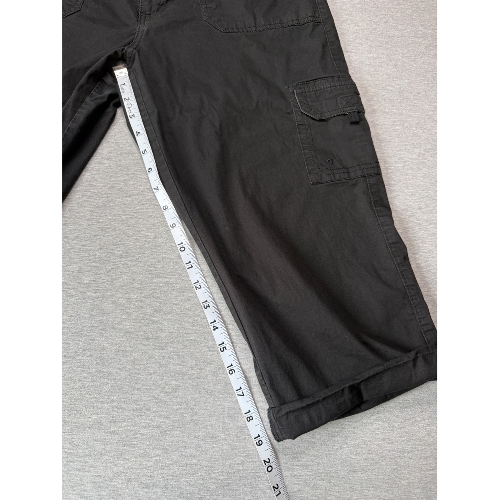 Lee Relaxed Fit Black Cargo Capris Womens 16 Medium Cotton Spandex 3370501 - Picture 6 of 10